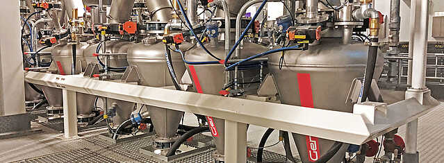 Gentle pneumatic conveying of rice grains. 